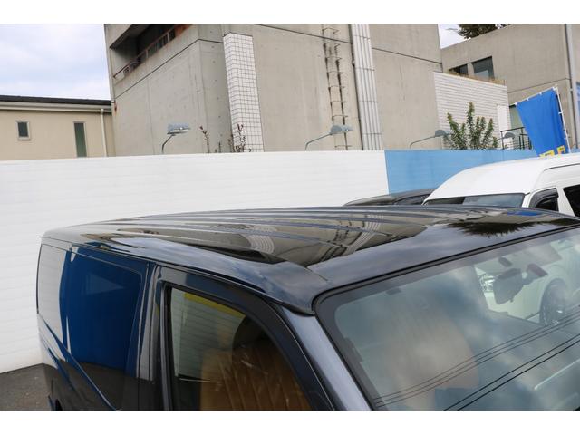 ハイエースバン ロングスーパーＧＬ　丸目フェイスツートンカラーＤＥＡＮ１６インチアルミクラシックオーバルタイヤＢＩＧ－ＸナビＥＴＣフリップダウンモニターメティオサウンドＦＬＥＸシートカバーベッドキット黄木目インテリアパネルステアリング（40枚目）