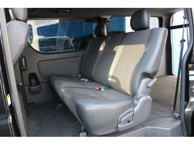 ハイエースバン スーパーＧＬ　ダークプライムＩＩ　カロッツェリアディスプレイオーディオＥＴＣ２．０フリップダウンモニタールーフスピーカーＦＬＥＸ１６インチアルミダンロップタイヤＴ－ＦｏｒｃｅスポイラーＦＬＥＸＬＥＤテールメッキ部マッドブラック塗装（15枚目）