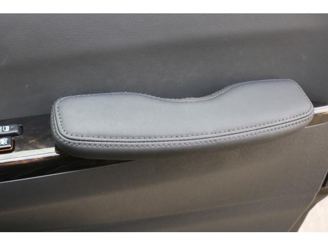 ハイエースバン スーパーＧＬ　ダークプライムＩＩ　カロッツェリアディスプレイオーディオＥＴＣ２．０フリップダウンモニタールーフスピーカーＦＬＥＸ１６インチアルミダンロップタイヤＴ－ＦｏｒｃｅスポイラーＦＬＥＸＬＥＤテールメッキ部マッドブラック塗装（31枚目）