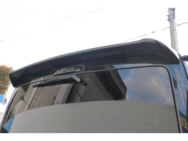 ハイエースバン スーパーＧＬ　ダークプライムＩＩ　カロッツェリアディスプレイオーディオＥＴＣ２．０フリップダウンモニタールーフスピーカーＦＬＥＸ１６インチアルミダンロップタイヤＴ－ＦｏｒｃｅスポイラーＦＬＥＸＬＥＤテールメッキ部マッドブラック塗装（50枚目）