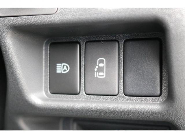 ハイエースワゴン ＧＬ　ロング　ＢＩＧ－ＸナビＥＴＣ２．０フリップダウンモニターＦＬＥＸインテリアパネルステアリングシートカバー床張り施工ＦＬＥＸ１７インチアルミナスカータイヤフロントスポイラーオーバーフェンダーＦＬＥＸテール（13枚目）