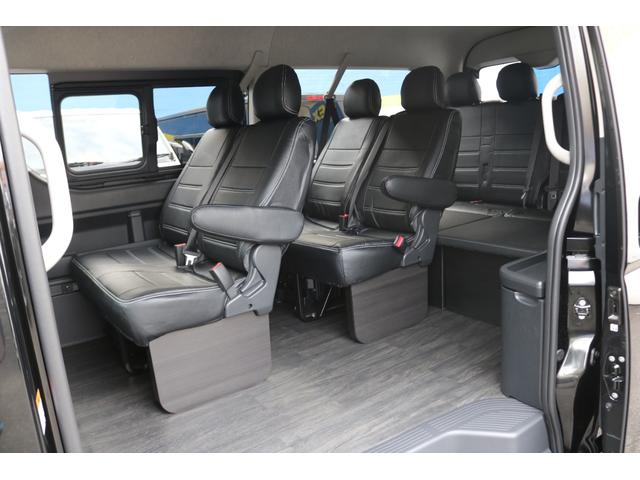 ハイエースワゴン ＧＬ　ロング　ＢＩＧ－ＸナビＥＴＣ２．０フリップダウンモニターＦＬＥＸインテリアパネルステアリングシートカバー床張り施工ＦＬＥＸ１７インチアルミナスカータイヤフロントスポイラーオーバーフェンダーＦＬＥＸテール（28枚目）
