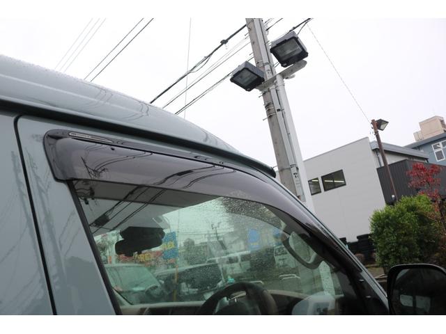 ハイエースワゴン GL Renocaコーストライン角目4灯メッキ部マッドブラック塗装FLEX16インチアルミTOYOタイヤFLEXLEDテールオーバーフェンダーカロッツェリアナビETCフリップダウンモニターシートカバー(45枚目)