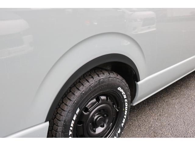 ハイエースワゴン GL Renocaコーストライン角目4灯メッキ部マッドブラック塗装FLEX16インチアルミTOYOタイヤFLEXLEDテールオーバーフェンダーカロッツェリアナビETCフリップダウンモニターシートカバー(47枚目)