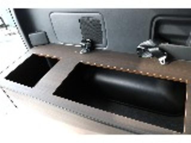 ハイエースワゴン ＧＬ　ロング　内装架装ｖａｒｉｏｕｓシートカバーＢＩＧ－ＸナビＥＴＣ２．０ＨＤＭＩフリップダウンモニターフロントスポイラーオーバーフェンダーＦＬＥＸＬＥＤテールローダウンＦＬＥＸ１７インチアルミナスカータイヤ（24枚目）