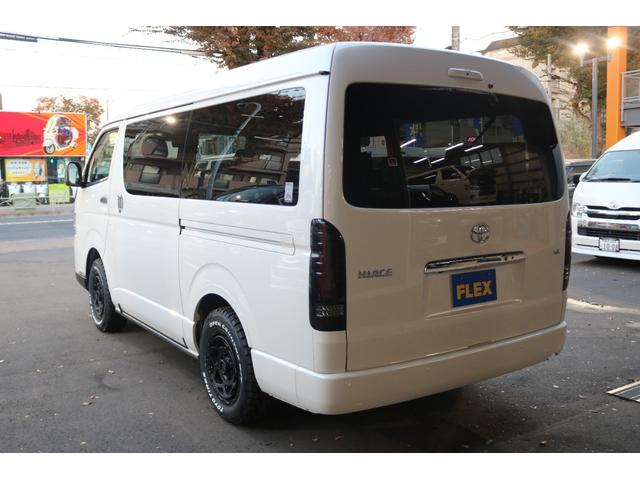 ハイエースワゴン ＧＬ　シートアレンジｎｅｃｒｏｓｓ床張り施工ＢＩＧ－ＸナビＥＴＣ２．０フリップダウンモニターシートカバーＴ－ＦｏｒｃｅスポイラーオーバーフェンダーＴＯＹＯタイヤＦＬＥＸ１６インチアルミＦＬＥＸＬＥＤテール（39枚目）