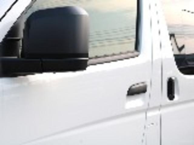 ハイエースバン ロングDX キャンピングWoodVillageメッキ部マッドブラック塗装FLEXテールシートカバーFLEX16インチアルミTOYOタイヤオーバーフェンダーT-Forcスポイラー床張り施工BIG-XナビETC2.0(35枚目)