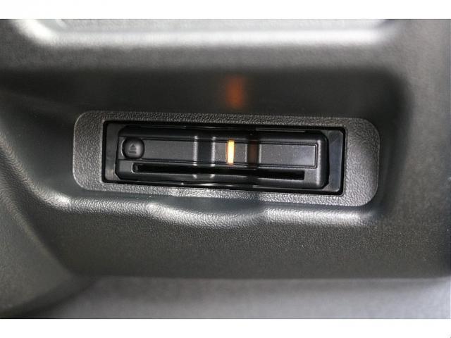 ハイエースワゴン ＧＬ　ａｃｒｏｓｓＦＬＥＸフロントスポイラーＦＬＥＸ１７インチアルミナスカータイヤローダウンオーバーフェンダーＦＬＥＸＬＥＤテールカロッツェリアナビＥＴＣフリップダウンモニター床張り施工（13枚目）