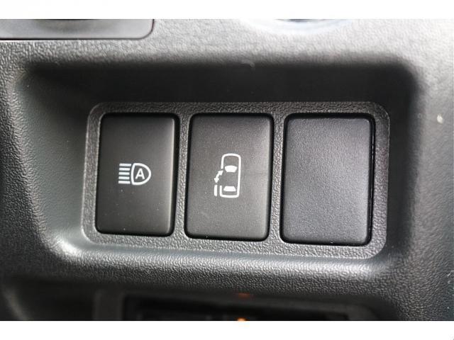 ハイエースワゴン ＧＬ　ａｃｒｏｓｓＦＬＥＸフロントスポイラーＦＬＥＸ１７インチアルミナスカータイヤローダウンオーバーフェンダーＦＬＥＸＬＥＤテールカロッツェリアナビＥＴＣフリップダウンモニター床張り施工（15枚目）