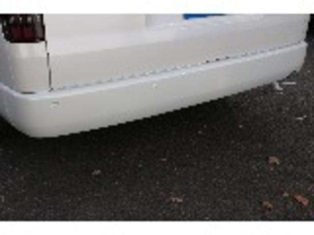 ハイエースワゴン ＧＬ　ａｃｒｏｓｓＦＬＥＸフロントスポイラーＦＬＥＸ１７インチアルミナスカータイヤローダウンオーバーフェンダーＦＬＥＸＬＥＤテールカロッツェリアナビＥＴＣフリップダウンモニター床張り施工（25枚目）