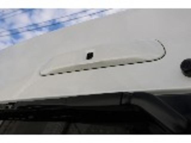 ハイエースワゴン ＧＬ　ａｃｒｏｓｓＦＬＥＸフロントスポイラーＦＬＥＸ１７インチアルミナスカータイヤローダウンオーバーフェンダーＦＬＥＸＬＥＤテールカロッツェリアナビＥＴＣフリップダウンモニター床張り施工（27枚目）