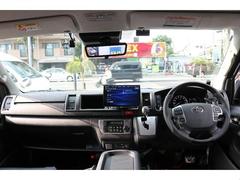 豪華な運転席周り！ 2