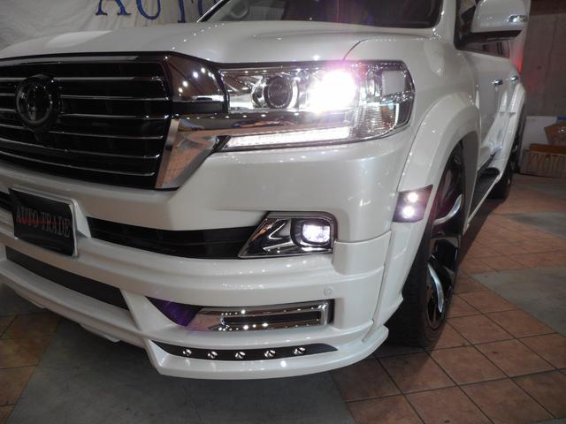 TOYOTA LAND CRUISER ZX | 2016 | PEARL WHITE | 40000 km TOYOTA LAND CRUISER ZX | 2016 | PEARL WHITE | 40000 km
