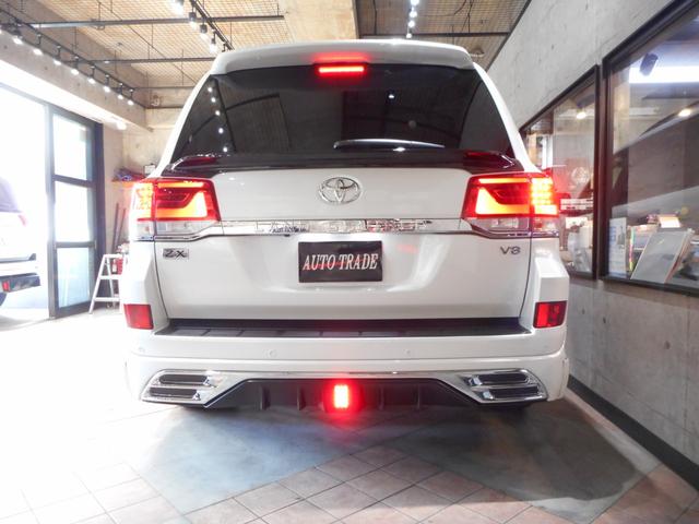 �O��v�`�k�c�I�[�o�[�t�F���_�[�L�b�g