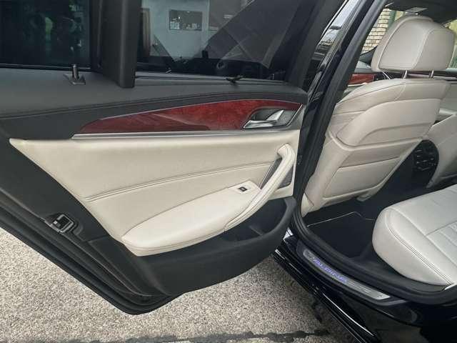 Ｂ５ ビターボ　ツーリング　アルラット　４ＷＤ　ＥＴＣ　アルミホイール　アイドリングストップ　パワーシート　シートヒーター　ターボ　バックカメラ　クリアランスソナー　キーレスエントリー（16枚目）