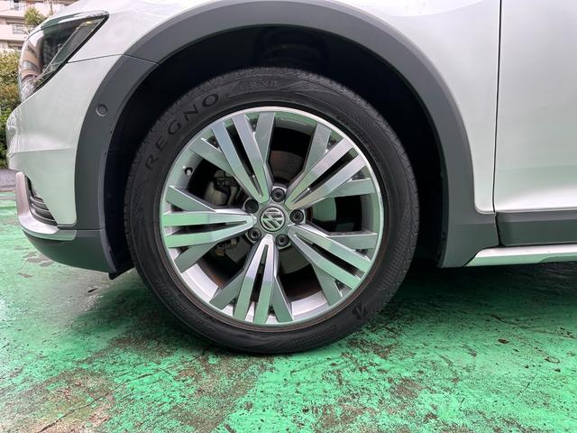 パサートオールトラック ＴＤＩ　４モーション　アドバンス　スペアキー　記録簿　禁煙車（13枚目）