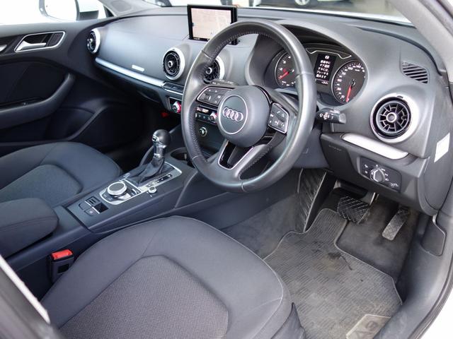 スポーツバック1.4TFSI 認定中古車 ワンオーナー アダプティブクルコン 純正MMIナビ バックカメラ スマートキー 前後センサー 地デジ ETC Bluetooth SD キセノンヘッドライト(13枚目)