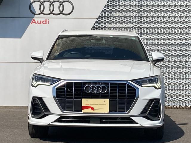 ３５ＴＦＳＩ　Ｓライン　Ａｕｄｉ認定中古車　Ｓライン　コンビニエンス・アシスタンスパッケージ　ワンオーナー　ＬＥＤヘッドライト　電動リアゲート　アダプティブクルコン　レーンアシスト　シートヒーター(5枚目)