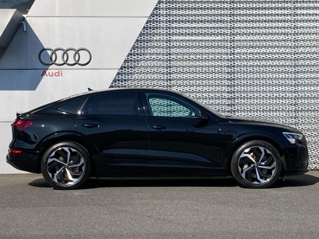 Ｑ８スポーツバック ｅ－トロン ５５ｅ－トロンクワトロ　Ｓライン　Ａｕｄｉ認定中古車　ブラックスタイリングＰＫＧ　サイレンスＰＫＧ　インテリアＰＫＧ　２１インチホイール　アダプティブクルコン　レーンアシスト　サイドアシスト　全方位カメラ　電動リアゲート（52枚目）