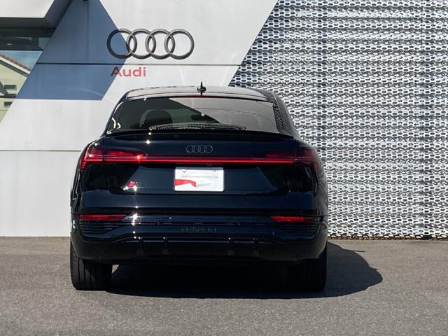 Ｑ８スポーツバック ｅ－トロン ５５ｅ－トロンクワトロ　Ｓライン　Ａｕｄｉ認定中古車　ブラックスタイリングＰＫＧ　サイレンスＰＫＧ　インテリアＰＫＧ　２１インチホイール　アダプティブクルコン　レーンアシスト　サイドアシスト　全方位カメラ　電動リアゲート（54枚目）
