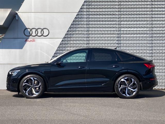 Ｑ８スポーツバック ｅ－トロン ５５ｅ－トロンクワトロ　Ｓライン　Ａｕｄｉ認定中古車　ブラックスタイリングＰＫＧ　サイレンスＰＫＧ　インテリアＰＫＧ　２１インチホイール　アダプティブクルコン　レーンアシスト　サイドアシスト　全方位カメラ　電動リアゲート（56枚目）