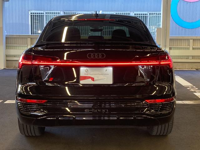 Ｑ８スポーツバック ｅ－トロン ５５ｅ－トロンクワトロ　Ｓライン　Ａｕｄｉ認定中古車　ブラックスタイリングＰＫＧ　サイレンスＰＫＧ　インテリアＰＫＧ　２１インチホイール　アダプティブクルコン　レーンアシスト　サイドアシスト　全方位カメラ　電動リアゲート（72枚目）