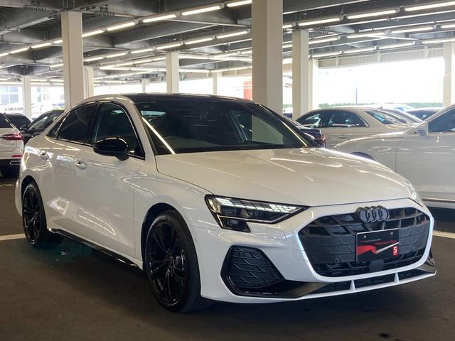 Ａ３セダン Ｓライン　１ｓｔエディション　Ａｕｄｉ認定中古車　限定車　ＳラインＰＫＧ　マトリクスＬＥＤヘッドライト　コンビニエンス＆アシスタンスＰＫＧ　１８インチＡｕｄｉｓｐｏｒｔホイール　レッドステッチレザーシート　運転支援機能　ＥＴＣ（4枚目）