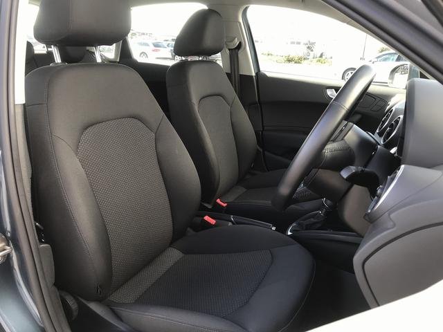 1.0TFSI コントラストルーフ 純正ナビ 認定中古車(8枚目)