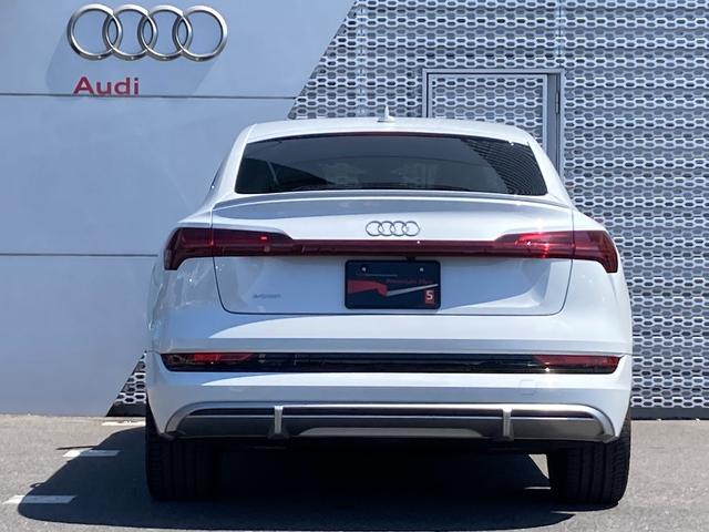 ｅ－トロンスポーツバック ５５クワトロ　Ｓライン　Ａｕｄｉ認定中古車　パノラマサンルーフ　元デモカー　Ｓライン　４ゾーンエアコン　エアクオリティパッケージ　サイレンスパッケージ　バーチャルエクステリアミラー　２１インチアルミホイール　運転支援機能（37枚目）