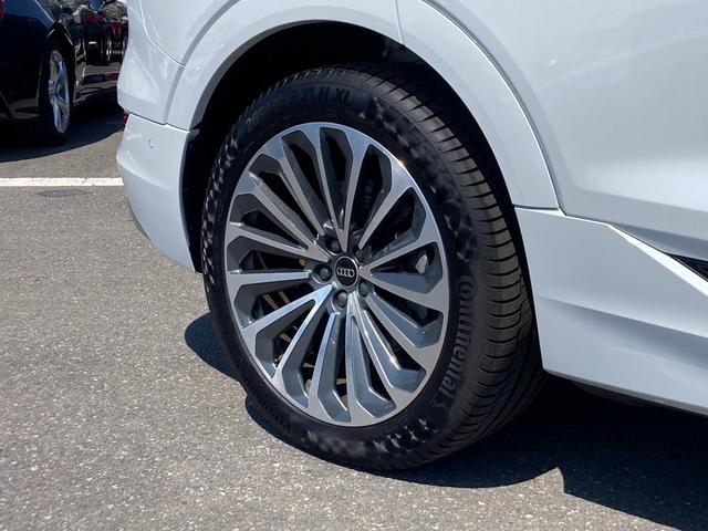 ｅ－トロンスポーツバック ５５クワトロ　Ｓライン　Ａｕｄｉ認定中古車　パノラマサンルーフ　元デモカー　Ｓライン　４ゾーンエアコン　エアクオリティパッケージ　サイレンスパッケージ　バーチャルエクステリアミラー　２１インチアルミホイール　運転支援機能（41枚目）