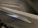 ５５ｅ－トロンクワトロ　Ｓライン　Ａｕｄｉ認定中古車　ブラックスタイリングＰＫＧ　サイレンスＰＫＧ　インテリアＰＫＧ　２１インチホイール　アダプティブクルコン　レーンアシスト　サイドアシスト　全方位カメラ　電動リアゲート（40枚目）