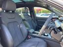 ｅ－トロンスポーツバック ５５クワトロ　Ｓライン　Ａｕｄｉ認定中古車　パノラマサンルーフ　元デモカー　Ｓライン　４ゾーンエアコン　エアクオリティパッケージ　サイレンスパッケージ　バーチャルエクステリアミラー　２１インチアルミホイール　運転支援機能（6枚目）