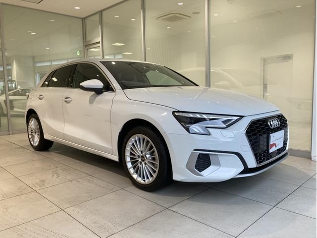 Ａ３ スポーツバック３０ＴＦＳＩアドバンスド　ＨＤＤナビ　ＥＴＣ　衝突被害軽減ブレーキ　アダプティブクルーズコントロール　レーンキープアシスト　障害物センサー　バックカメラ　シートヒーター　電動シート　ＬＥＤヘッドライト　アルミホイール　禁煙車（13枚目）