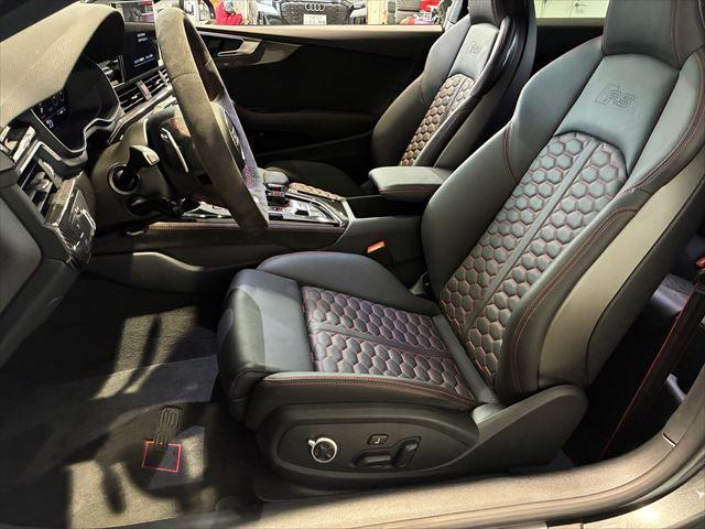 ＲＳ５ ベースグレード　４ＷＤ　メモリーナビ　ＥＴＣ　衝突被害軽減ブレーキ　アダプティブクルーズコントロール　レーンキープアシスト　障害物センサー　全周囲カメラ　ドライブレコーダー　本革シート　ＬＥＤヘッドライト　電動シート（15枚目）