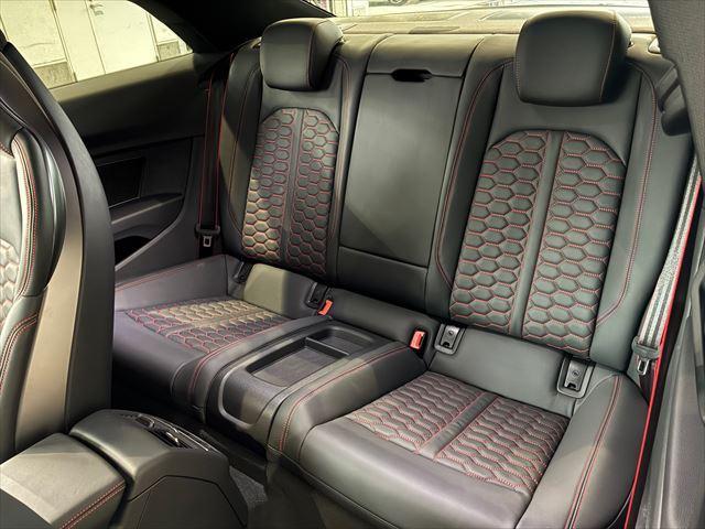 ＲＳ５ ベースグレード　４ＷＤ　メモリーナビ　ＥＴＣ　衝突被害軽減ブレーキ　アダプティブクルーズコントロール　レーンキープアシスト　障害物センサー　全周囲カメラ　ドライブレコーダー　本革シート　ＬＥＤヘッドライト　電動シート（18枚目）