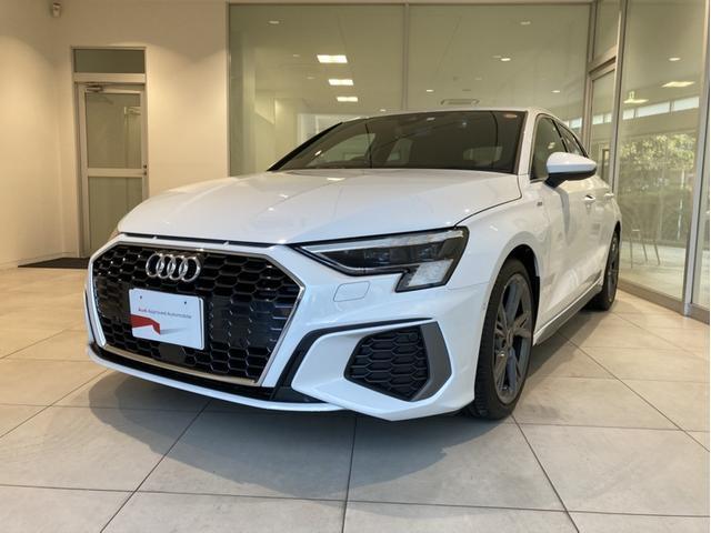 A3 スポーツバック30TFSI Sライン HDDナビ ETC 衝突被害軽減ブレーキ アダプティブクルーズコントロール レーンキープアシスト 障害物センサー バックカメラ 本革シート シートヒーター 電動シート LEDヘッドライト フルセグTV(12枚目)