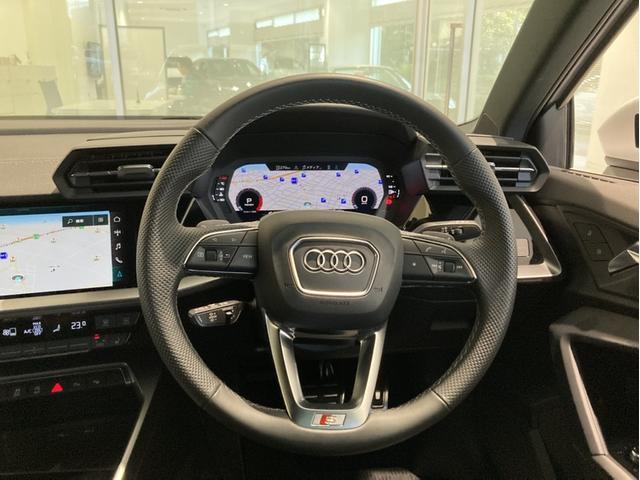 A3 スポーツバック30TFSI Sライン HDDナビ ETC 衝突被害軽減ブレーキ アダプティブクルーズコントロール レーンキープアシスト 障害物センサー バックカメラ 本革シート シートヒーター 電動シート LEDヘッドライト フルセグTV(20枚目)