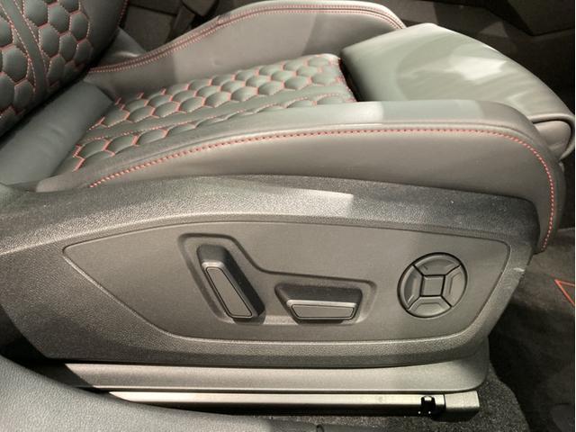 RS3スポーツバック ベースグレード 4WD メモリーナビ ETC 衝突被害軽減ブレーキ アダプティブクルーズコントロール レーンキープアシスト パーキングアシスト 障害物センサー バックカメラ 本革シート シートヒーター アルミホイール(17枚目)