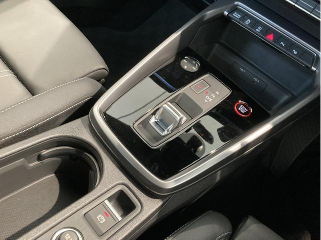 S3 スポーツバック 4WD メモリーナビ ETC 衝突被害軽減ブレーキ アダプティブクルーズコントロール レーンキープアシスト パーキングアシスト 障害物センサー バックカメラ 本革シート シートヒーター アルミホイール(22枚目)