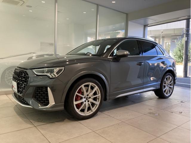 RS Q3 ベースグレード 4WD メモリーナビ ETC 衝突被害軽減ブレーキ アダプティブクルーズコントロール レーンキープアシスト 障害物センサー 全周囲カメラ 本革シート シートヒーター LEDヘッドライト アルミホイール(12枚目)
