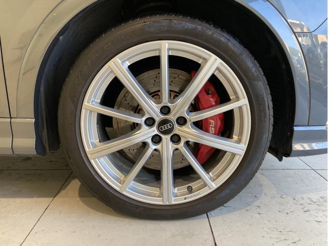 RS Q3 ベースグレード 4WD メモリーナビ ETC 衝突被害軽減ブレーキ アダプティブクルーズコントロール レーンキープアシスト 障害物センサー 全周囲カメラ 本革シート シートヒーター LEDヘッドライト アルミホイール(14枚目)