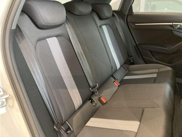 Ａ３ スポーツバック３０ＴＦＳＩアドバンスド　ナビゲーションＰＫＧ／Ｃａｒｐｌａｙ／アシスタンス　過給器設定モデル　フルセグ　ミュージックプレイヤー接続可　ＥＴＣ　シートヒーター　キーレス　ＬＥＤヘッドライト　バックカメラ　アルミホイール（15枚目）
