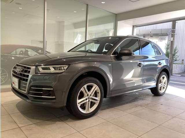 Ｑ５ ２．０ＴＦＳＩクワトロ　スポーツ　Ｓラインパッケージ　４ＷＤ　ＳｌｉｎｅＰＫＧ／ハーフレザー／マルチアンビ／Ｓサス　全周囲カメラ　メモリーナビ　フルセグ　ＤＶＤ　ＣＤ　ミュージックプレイヤー接続可　ＥＴＣ　スマートキー　電動シート　シートヒーター　ＬＥＤ（12枚目）