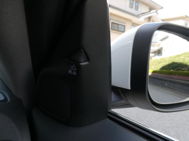 Ｖ６０ Ｔ４　ラグジュアリーエディション　１オーナ　禁煙　整備記録８枚全Ｄ　黒革　ＳＨ　Ｐシート　地デジ　ＢＴ　ＵＳＢ　Ｂカメラ　Ｒソナー　Ｐシフト　純正１７インチＡＷ　インテリセーフ　追従ＡＣＣ　車間警告　ＢＬＩＳ　ＨＩＤ　ルーフレール（42枚目）