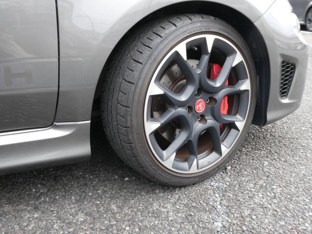アバルト５９５ コンペティツィオーネ　後期　左５ＭＴ　２オーナ　禁煙　２８７００ｋｍ　整備記録６枚　Ｓａｂｅｌｔシート　５インチタッチパネル　ＢＴ　Ｒソナー　純正１７インチＡＷ　ブレンボキャリパ　レコモン　デイライト　ＨＩＤ　ＥＴＣ（22枚目）