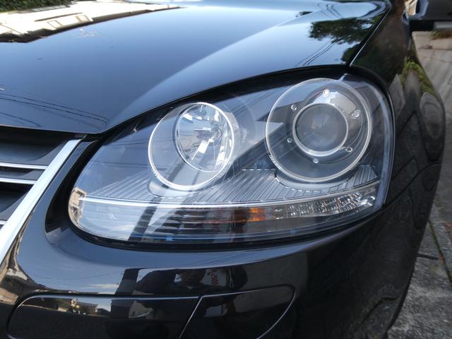 ゴルフ Ｒ３２　１オーナー車　禁煙車　４８９６０ｋｍ　天張り張替済　フルタイム４ＷＤ　取説　整備手帳　スペアキー　整備記録あり　黒革　シートヒーター　フルセグ　純正１８インチＡＷ　パドルシフト　キセノンライト　ＥＴＣ（19枚目）