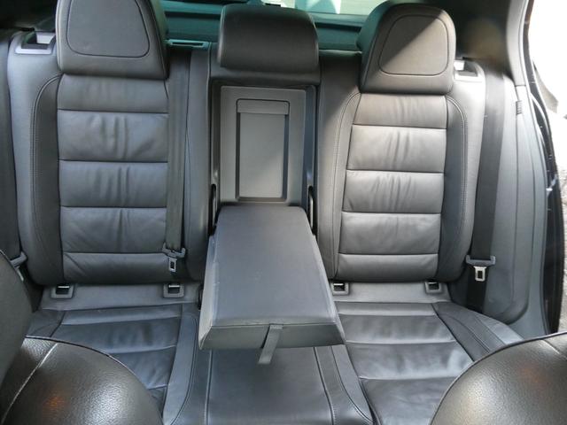 ゴルフ Ｒ３２　１オーナー車　禁煙車　４８９６０ｋｍ　天張り張替済　フルタイム４ＷＤ　取説　整備手帳　スペアキー　整備記録あり　黒革　シートヒーター　フルセグ　純正１８インチＡＷ　パドルシフト　キセノンライト　ＥＴＣ（37枚目）