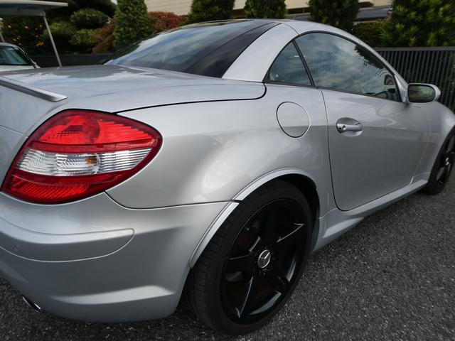 SLK SLK350 AMGスポーツエディション 電動オープン 禁煙 S記録10枚 48224km時ATオイル デフオイル交換歴 取説 整備手帳 スペアキー 黒革 シートヒーター エアスカーフ 純正18インチAW パドル 前後ソナー HID ETC(7枚目)