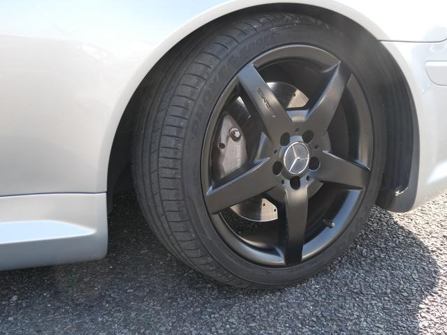 SLK SLK350 AMGスポーツエディション 電動オープン 禁煙 S記録10枚 48224km時ATオイル デフオイル交換歴 取説 整備手帳 スペアキー 黒革 シートヒーター エアスカーフ 純正18インチAW パドル 前後ソナー HID ETC(19枚目)
