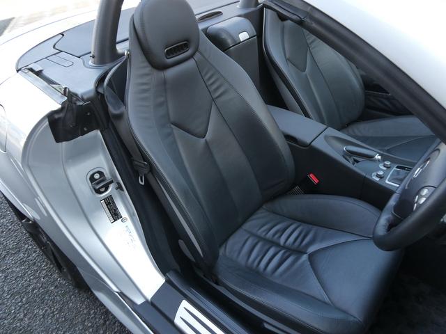 SLK SLK350 AMGスポーツエディション 電動オープン 禁煙 S記録10枚 48224km時ATオイル デフオイル交換歴 取説 整備手帳 スペアキー 黒革 シートヒーター エアスカーフ 純正18インチAW パドル 前後ソナー HID ETC(25枚目)